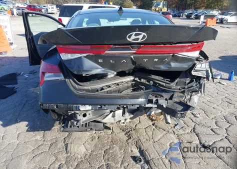 2024 Hyundai Elantra Sel from USA, damaged, VIN KMHLS4DG8RU688787